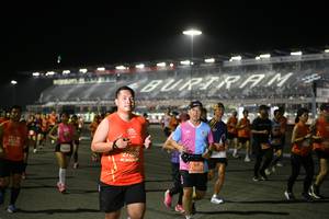BIB: 122, 27889, 21601
                            <button type="button" onclick="openModal(10651504)" class="btn btn-primary btn-sm float-right btn-popup" data-toggle="modal" data-target=".modal-high-quality">
                        <i class="fas fa-shopping-cart"></i> Add to Cart
                    </button>
                                            <button type="button" onclick="isThisMe(10651504, true)" class="btn btn-success btn-sm float-right btn-popup btn-isme hidden" data-toggle="tooltip" data-placement="bottom" title="นี่คือรูปของคุณใช่ไหม คลิกที่นี่เพื่อเอาเข้าอัลบั้ม">
                        <i class="fas fa-plus"></i> Add to album
                    </button>
                    <button type="button" onclick="isThisMe(10651504, false)" class="btn btn-warning btn-sm float-right btn-popup btn-isnotme hidden">
                        <i class="fas fa-ban"></i> Remove from album
                    </button>